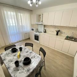 Фото Апартаменты на улице Пирогова 1 к3