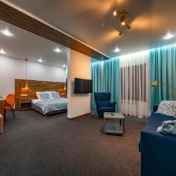 Номер люкс с 1 двуспальной кроватью