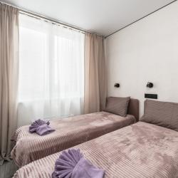 Апартаменты студия Апартаменты на Эйнштейна 4 с 2 односпальными кроватями