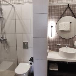 Номер люкс с 1 двуспальной кроватью