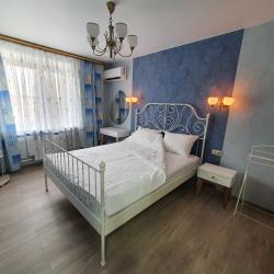 Фото Апартаменты на улице Ростовская 20