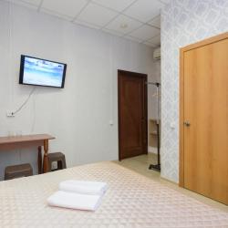 Номер стандарт с 1 двуспальной кроватью