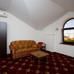 2-комнатная комната люкс (мансарда)