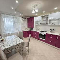 Фото Отель Большая 2х комнатная на Гладкова 26