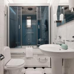 Фото Отель Victory Residence // Kamelia Apartment
