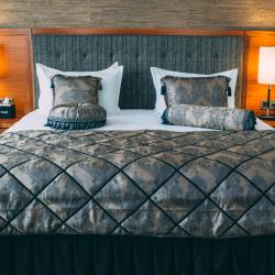 Номер люкс с 1 двуспальной кроватью