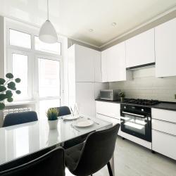 Фото Апартаменты на Подвойского 68