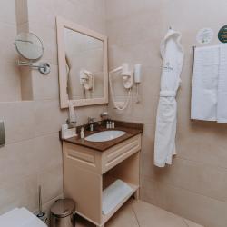 Номер делюкс с 1 двуспальной кроватью