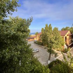 Фото Отель Бригантина