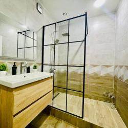 Фото Апартаменты Север на улице Республики