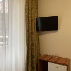 Номер стандарт с 1 двуспальной кроватью