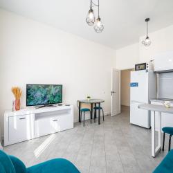 Фото Апартаменты Privi House на улице Молодежная 107Д