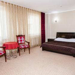 Номер стандарт с 1 двуспальной кроватью