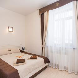 Триа — 42f2cd700bcb62a7c5f2b6cf705007e5