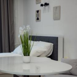 Апартаменты улучшенные с 1 двуспальной кроватью