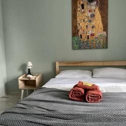 2-комнатные апартаменты стандарт Тихомиров 6