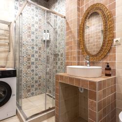 Апартаменты улучшенные Калининград, улица Сержанта Колоскова, 1а