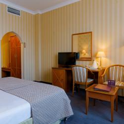 Номер стандарт комфорт с 1 двуспальной кроватью