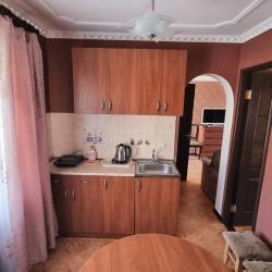 Номер делюкс семейный с 1 двуспальной кроватью