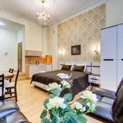 Комната улучшенная с 1 двуспальной кроватью