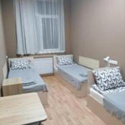 Кровать в 7-местном общем номере