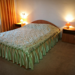 Фото Отель Жарки