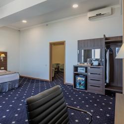 Central City Hotel Makhachkala (Централ Сити Отель Махачкала) — 43b038aa9a0ead0dfb0b2bfb6b4f124d