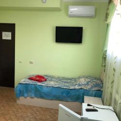 Комната эконом с 1 двуспальной кроватью