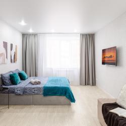 Фото Апартаменты на улице Николая Баженова 1