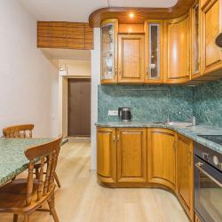 4-местные 2-комнатные апартаменты стандарт с 2 односпальными и 1 двуспальной кроватью