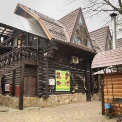 Номер стандарт с 1 двуспальной кроватью (мансарда)