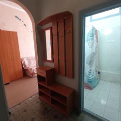 4-местный номер улучшенный семейный с 1 двуспальной кроватью