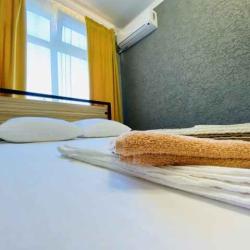 Номер стандарт с 1 двуспальной кроватью