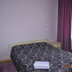 2-комнатный номер стандарт улучшенный с 1 двуспальной кроватью