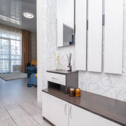 Фото Апартаменты Комфорт на улице Разведчика Ахмерова 3