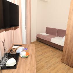 3-местный номер стандарт улучшенный (с балконом)