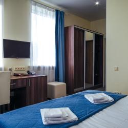 Номер стандарт с 1 двуспальной кроватью