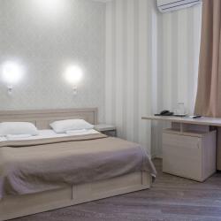 Номер комфорт с 1 двуспальной кроватью