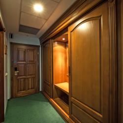 Номер делюкс с 1 двуспальной кроватью