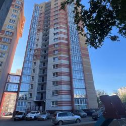 2-местные 1-комнатные апартаменты студия с 1 двуспальной кроватью