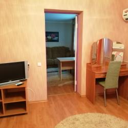 Номер улучшенный стандарт с 1 двуспальной кроватью