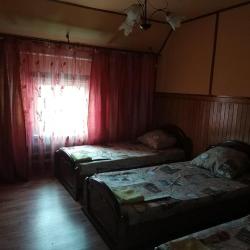 Номер эконом с 3 односпальными кроватями