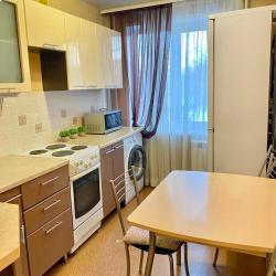 Фото Апартаменты на проспект Октябрьский 46