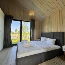 Фото Отель BarnHouse Village (БарнХаус Виллэдж)