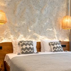 Номер стандарт с 1 двуспальной кроватью