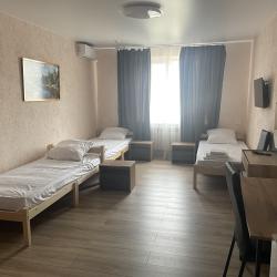 3-местный номер стандарт с 3 односпальными кроватями