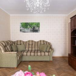 Фото Апартаменты на улице Мартынова 1/33