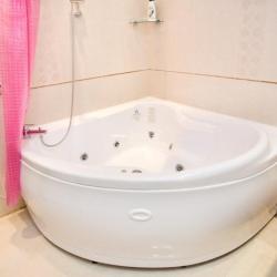 Фото Отель InnHome Apartments (ИннХоум) на улице Свободы 100