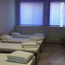 Кровать в 7-местном общем номере