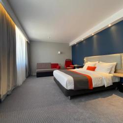 Фото Отель Holiday Inn Express (Холидей Инн Экспресс)